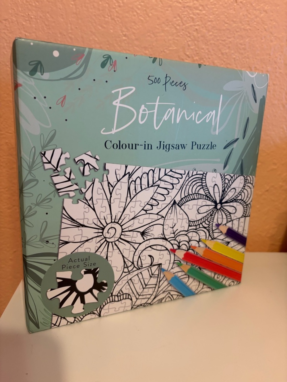Botanical Colour-in 500pc Jigsaw Puzzle - Mint & Black Floral